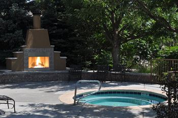 Lambertson farms apartments year round spa/ hot tub