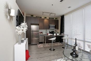 Eat in kitchen
