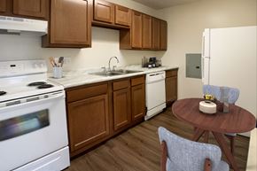 Amelia apartment for rent - Kitchen And Dining at Crown Station Apartments, Ohio
