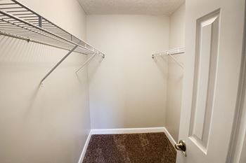 Walk in closet