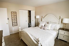 Florence townhouse for rent - bedroom at Wentworth Estates Apartments, Florence