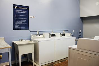 Modern laundry room