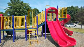 Manchester apartment for rent - playground