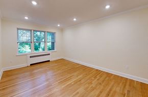 Brighton apartment for rent - Kilsyth Court Apartments - Living Room