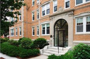 Brighton apartment for rent - Building Entrance