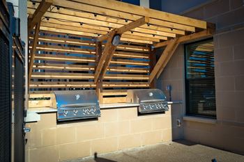 Grill station
