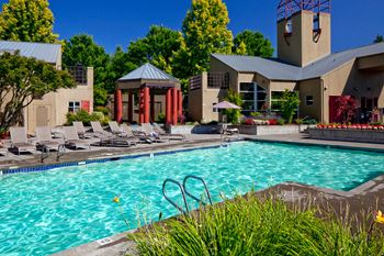 Seasonal pool