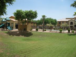 Phoenix apartment for rent - Legacy Crossing I & II managed by Dunlap & Magee