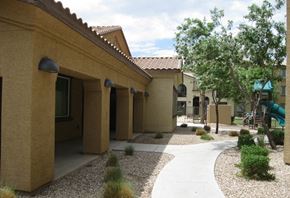 Phoenix apartment for rent - Legacy Crossing I & II