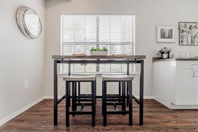 Plano apartment for rent - Dining Area at Prestonwood Hills, Plano, TX