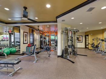 24-Hour fitness studio with crossfit gym