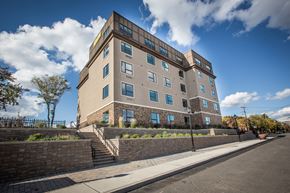 Newark apartment for rent - Exterior view of building; view from street