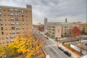 Newark apartment for rent - View of outside from unit