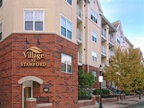 Stamford apartment for rent - the village apartments building exterior