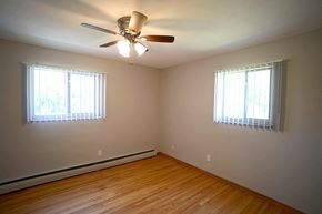 St. Paul apartment for rent - Como Lake Estates, St. Paul, Minnesota