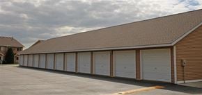 New Prague townhouse for rent - East Gate Estates garage