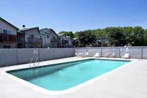 Hermiston apartment for rent - TowerApartments_Hermiston_OR_CommunityPool