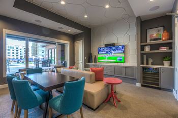 Media lounge