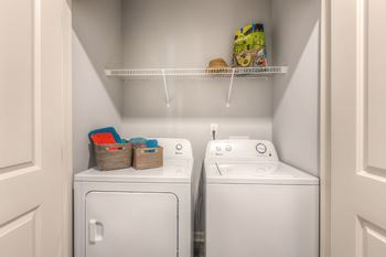Washer dryer connection