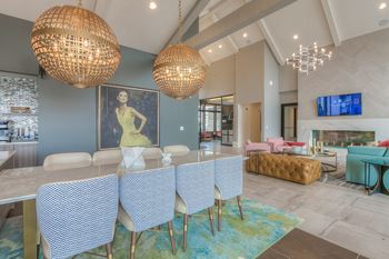 Clubhouse dining