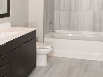 Luxurious garden tub