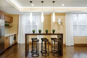 Bloomfield apartment for rent - Lounge Dining at The Green at Bloomfield, Bloomfield, 07003