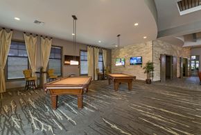 Naples apartment for rent - Billiards at Orchid Run Apartments, Florida