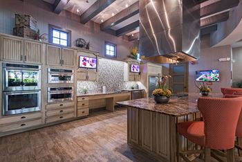 Clubhouse1