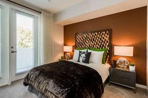 San Jose apartment for rent - Bedroom with door to outside