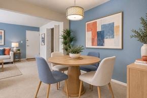 Silver Spring apartment for rent - A dining room with a round table and chairs.