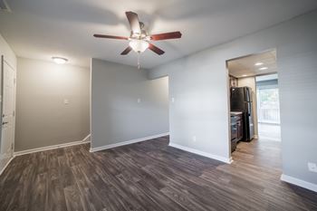 Unfurnished apartments 