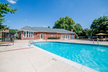 Pool view2