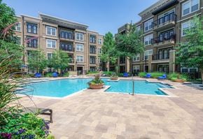 Irving apartment for rent - Stunning resort style pool