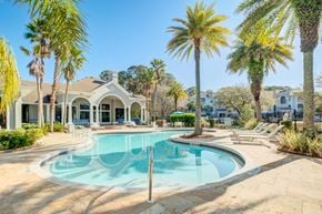 Jacksonville apartment for rent - Pool and Clubhouse