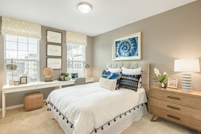Pasadena townhouse for rent - Designer Collection Bedroom