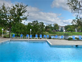 Romeoville apartment for rent - Pool Side Relaxing Area at HighPoint Community Apartments, Romeoville, IL, 60446