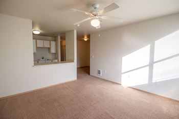 Buckmanhights_amenities_interiorcorner