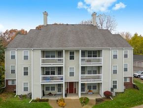 Howell apartment for rent - Aparments in Howell MI with balconies/patios