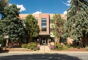 Denver apartment for rent - Hale Parkway Apartments in Denver, CO