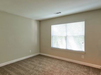 Renovated guest room waterman's crossing