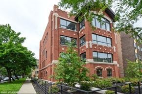 Chicago apartment for rent - 6900 N Sherudan Rd Exterior 2