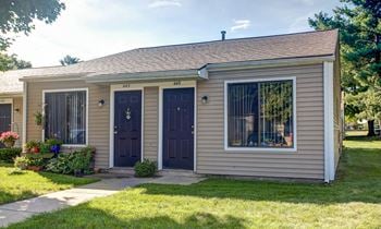 Walk-up entry in ranch-style units