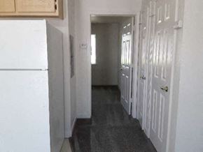 Oakley apartment for rent - Image of Hallway leading to various rooms