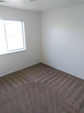 Porterville apartment for rent - Image of a bedroom with window