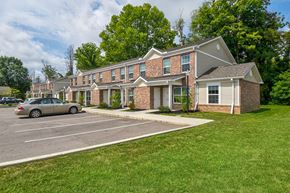 Elizabeth apartment for rent - Woodyard Greene