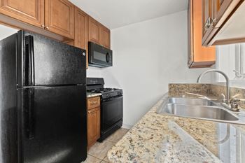 Upgraded appliances*