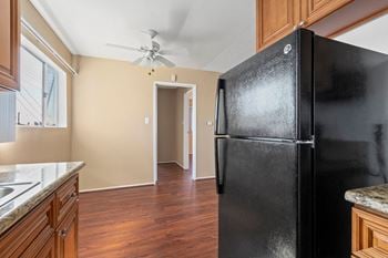 Refrigerator*