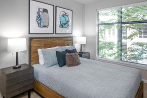 Portland apartment for rent - Bedroom Interiors at Kearney Plaza Apartments in Portland, Oregon 