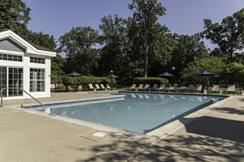 Private lakeside swimming pool