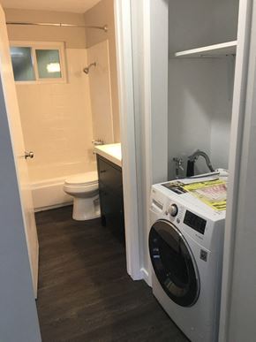 Vallejo apartment for rent - a small bathroom with a washing machine and a toilet